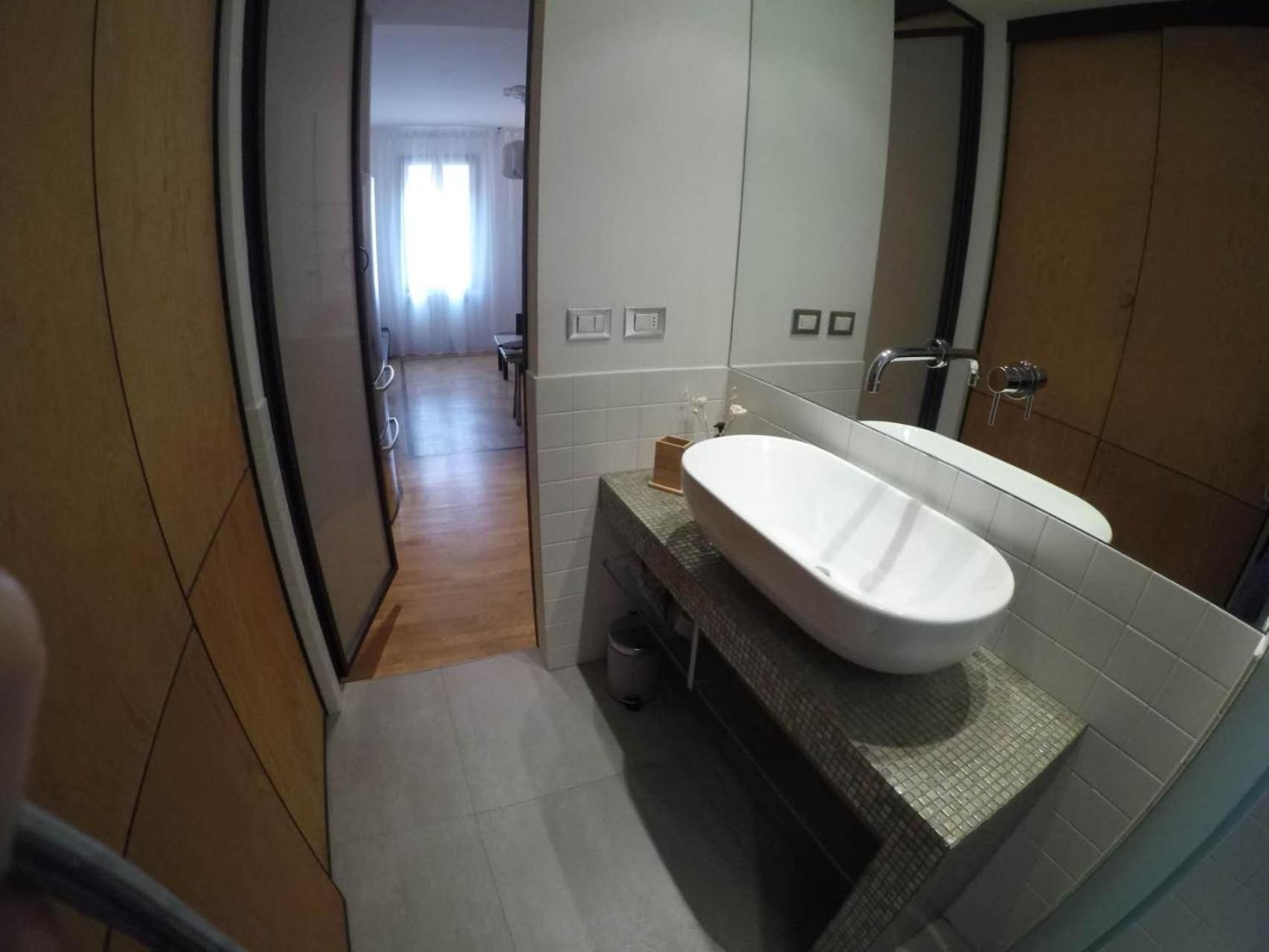 Ca Porticoes Apartment Bologna Bagian luar foto
